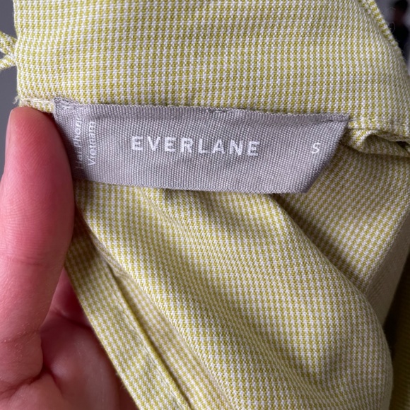 EVERLANE yellow/green short sleeve blouse - Picture 4 of 4